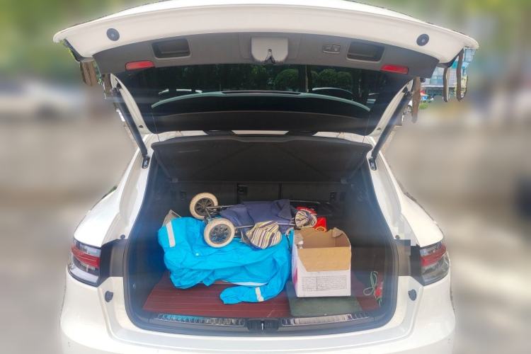 Used Porsche Macan 2021 Macan 2.0T Trunk
