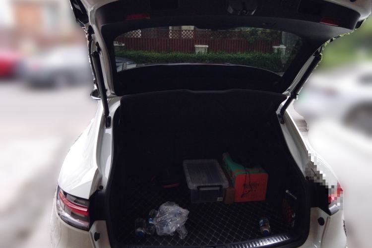 Used Porsche Macan 2021 Macan 2.0T Trunk