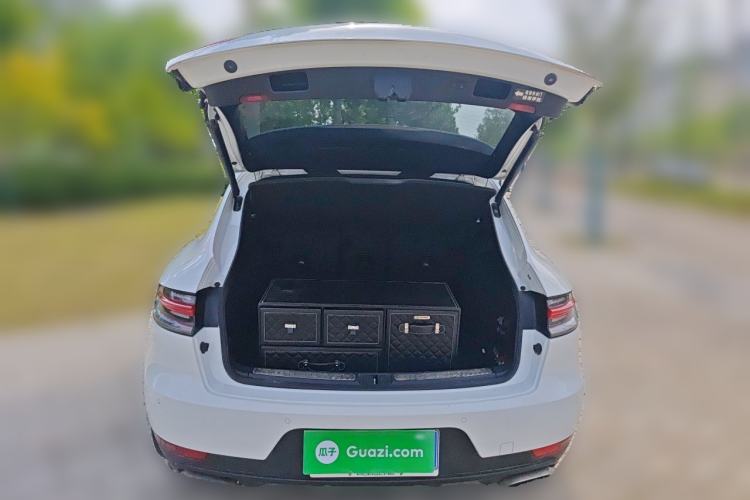 Used Porsche Macan 2021 Macan 2.0T Trunk