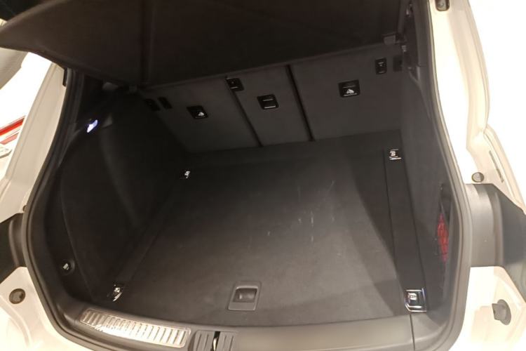 Used Porsche Macan 2021 Macan 2.0T Trunk