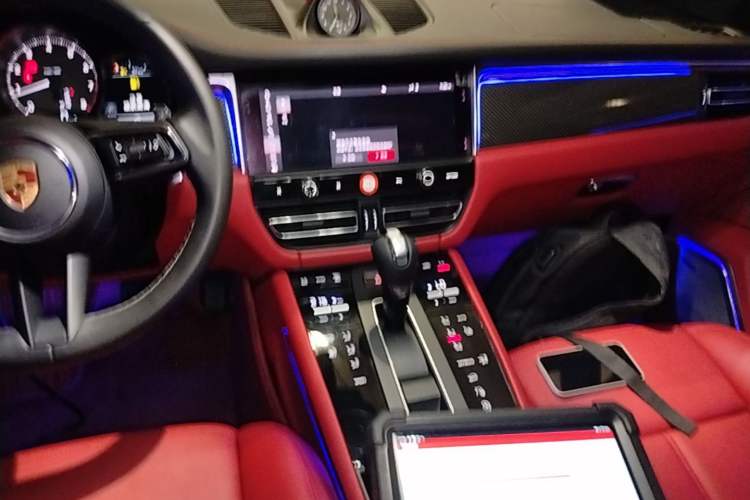 Used Porsche Macan 2022 Macan 2.0T Audio And AC Panel