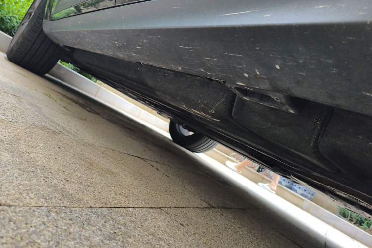 Used Porsche Macan 2022 Macan 2.0T Chassis Rear Left