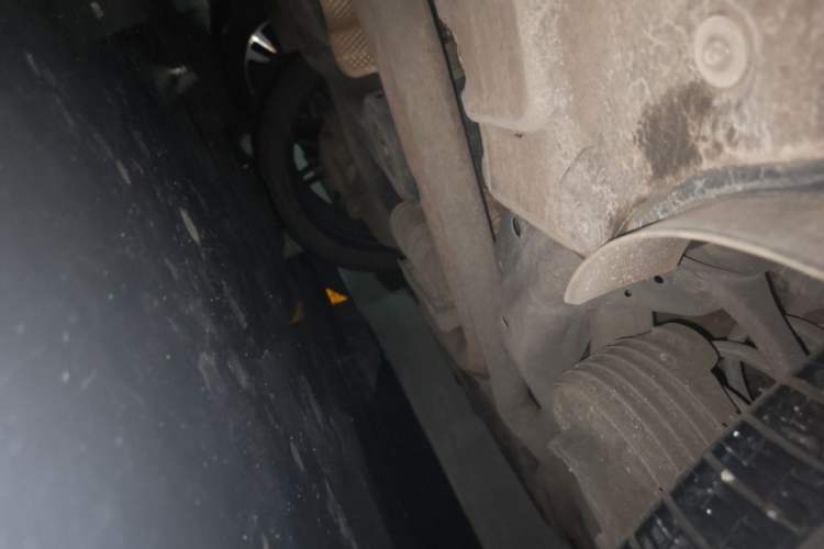 Used Porsche Macan 2022 Macan 2.0T Chassis Rear Left