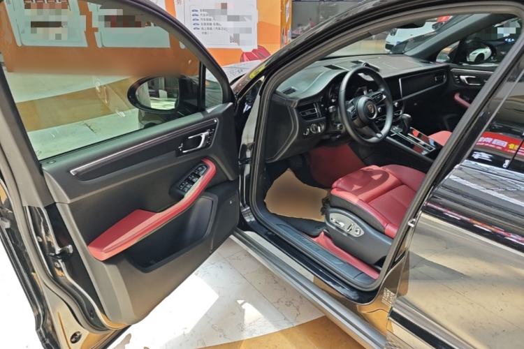 Used Porsche Macan 2022 Macan 2.0T Driver Seat