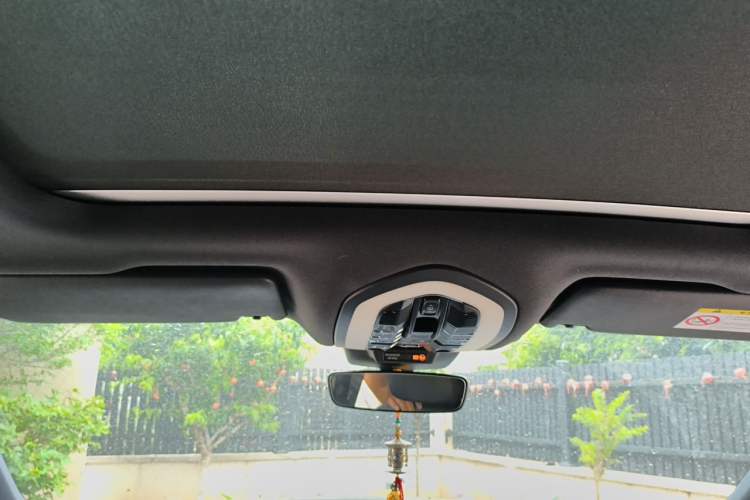 Used Porsche Macan 2022 Macan 2.0T Headliner