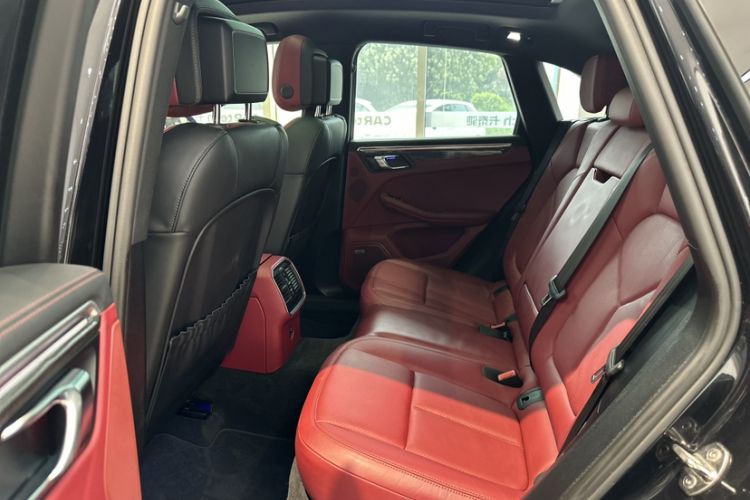 Used Porsche Macan 2022 Macan GTS 2.9T Interior 5