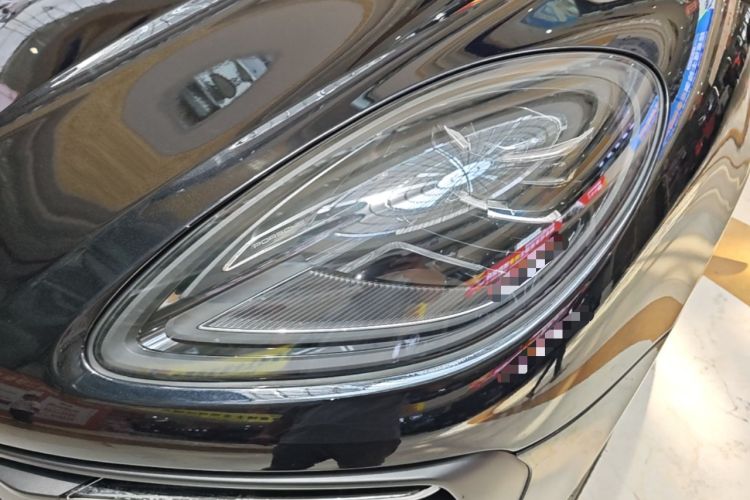 Used Porsche Macan 2022 Macan 2.0T Left Front Headlight