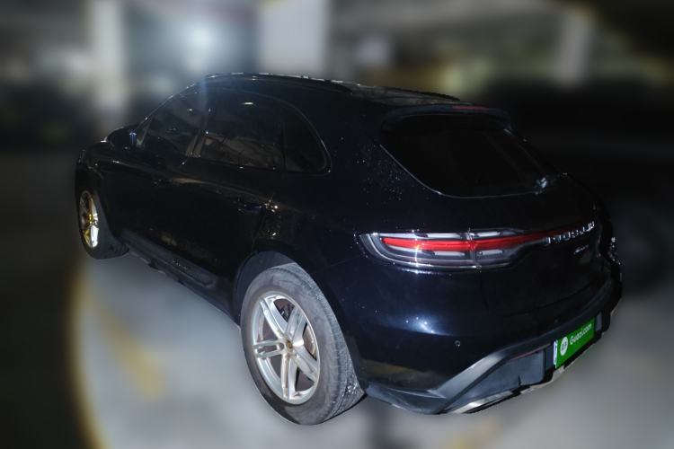 Used Porsche Macan 2022 Macan 2.0T Rear Left 45 Deg