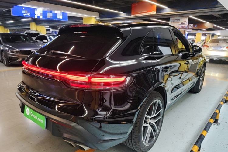 Used Porsche Macan 2022 Macan S 2.9T Rear Right 45 Deg
