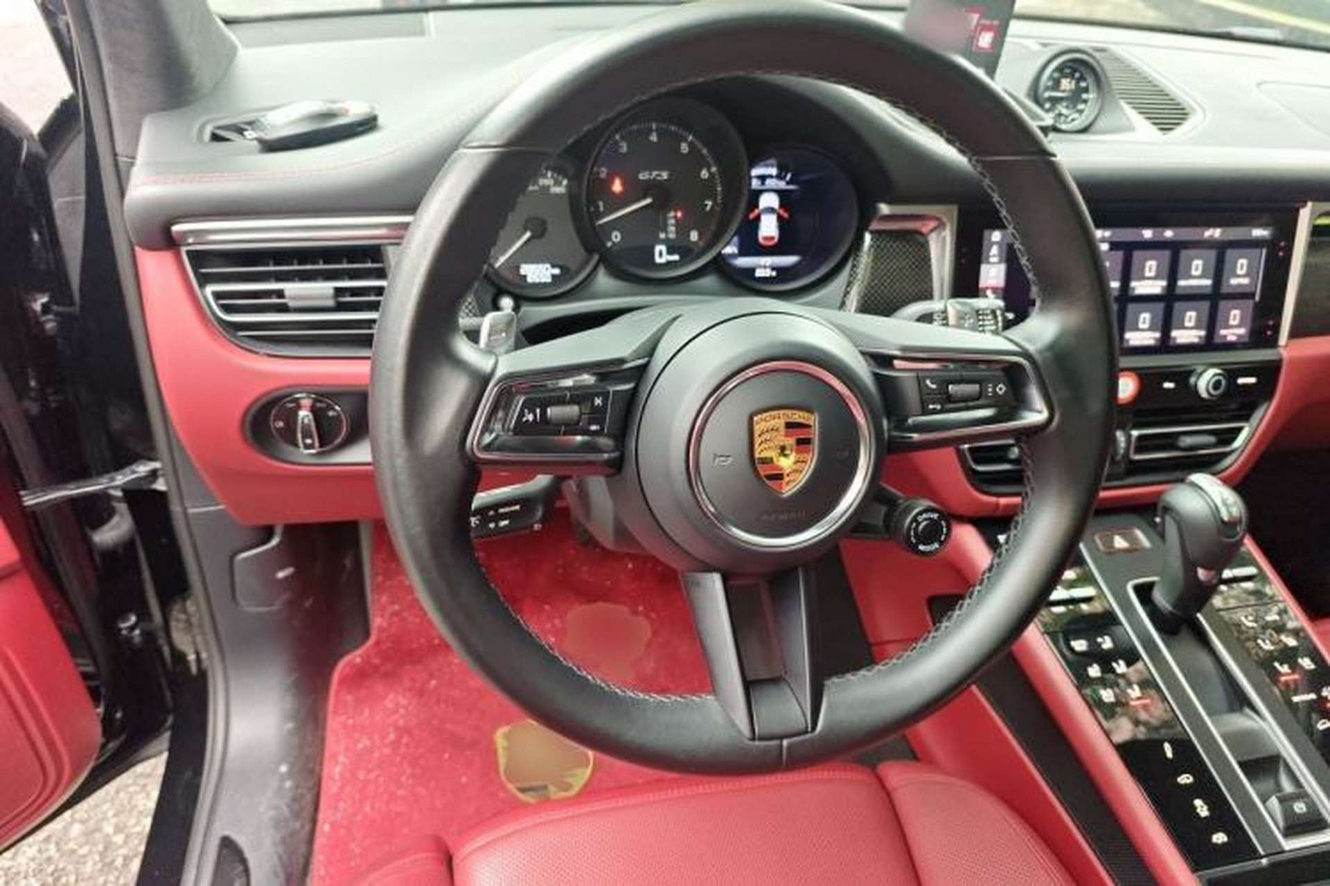Used Porsche Macan 2022 Macan GTS 2.9T Steering Wheel