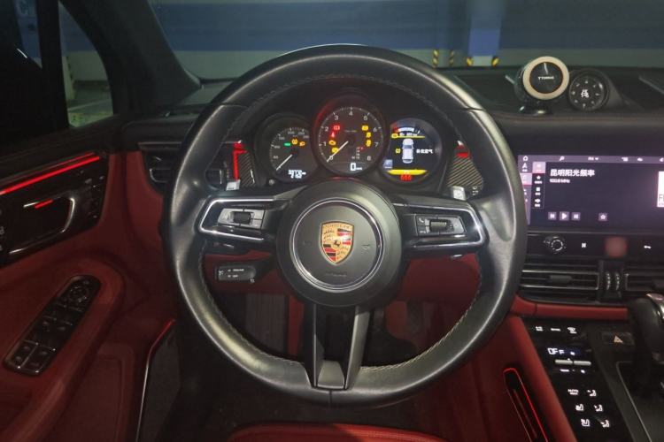 Used Porsche Macan 2022 Macan 2.0T Steering Wheel