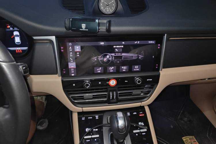 Used Porsche Macan 2022 Macan 2.0T Audio And AC Panel