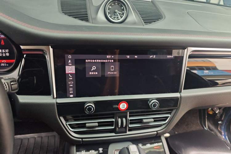 Used Porsche Macan 2022 Macan S 2.9T Audio And AC Panel