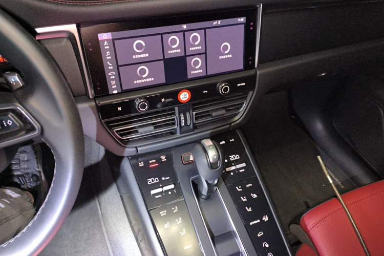 Used Porsche Macan 2022 Macan 2.0T Audio And AC Panel