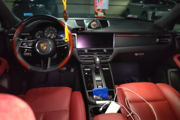 Used Porsche Macan 2022 Macan 2.0T Center Console