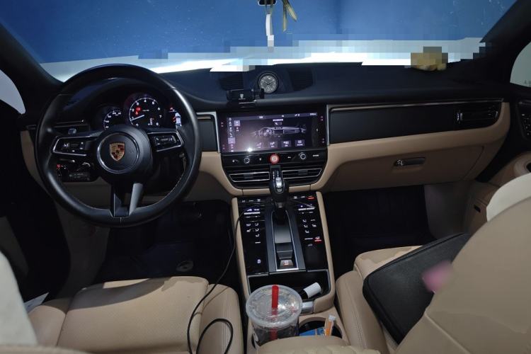 Used Porsche Macan 2022 Macan 2.0T Center Console