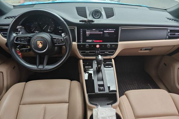 Used Porsche Macan 2022 Macan 2.0T Center Console