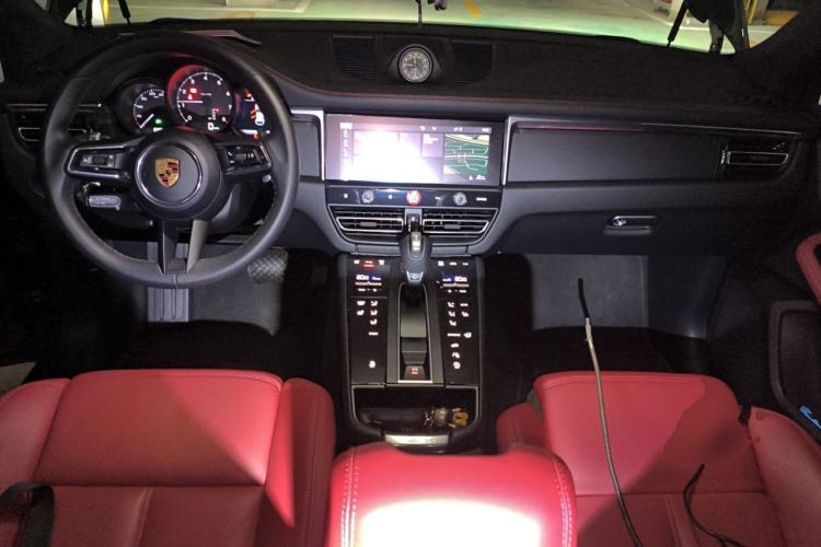 Used Porsche Macan 2022 Macan 2.0T Center Console