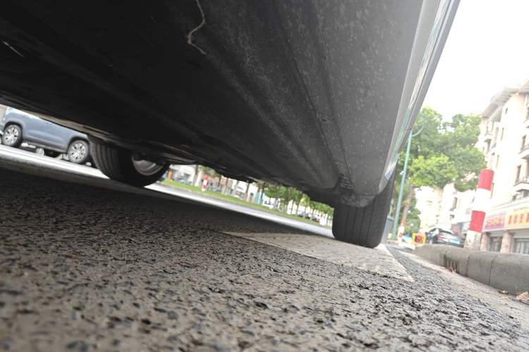 Used Porsche Macan 2022 Macan 2.0T Chassis Front Left