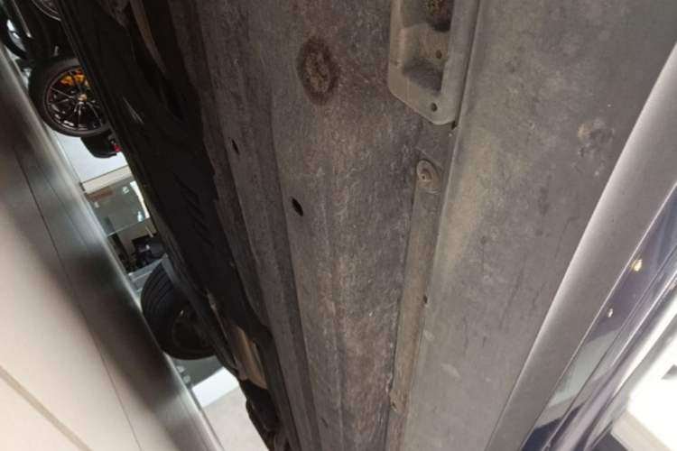 Used Porsche Macan 2022 Macan S 2.9T Chassis Front Left