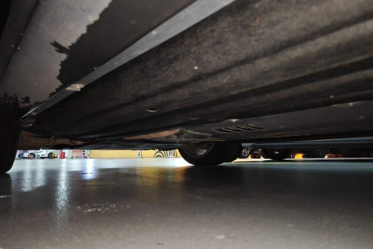 Used Porsche Macan 2022 Macan 2.0T Chassis Front Left