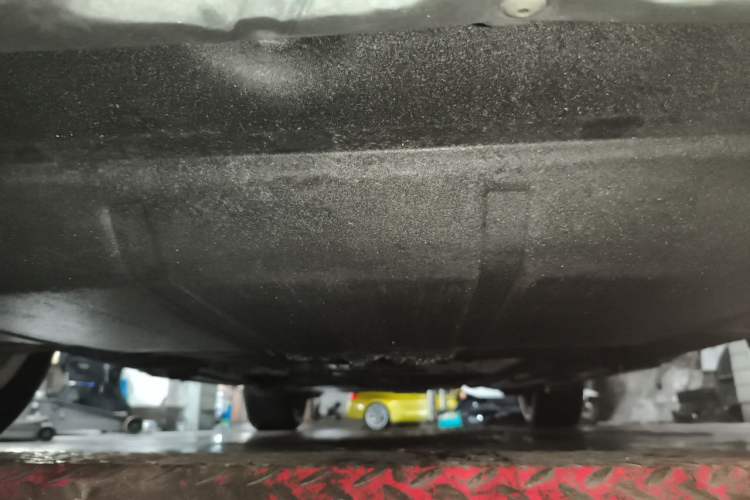 Used Porsche Macan 2022 Macan 2.0T Chassis Front