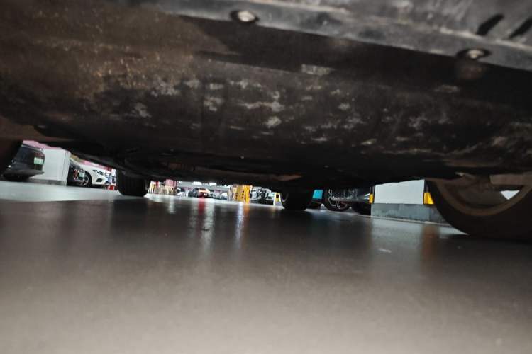 Used Porsche Macan 2022 Macan 2.0T Chassis Front
