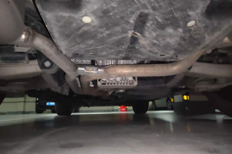 Used Porsche Macan 2022 Macan 2.0T Chassis Rear