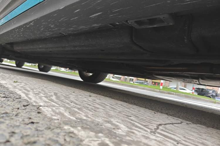 Used Porsche Macan 2022 Macan 2.0T Chassis Rear Left