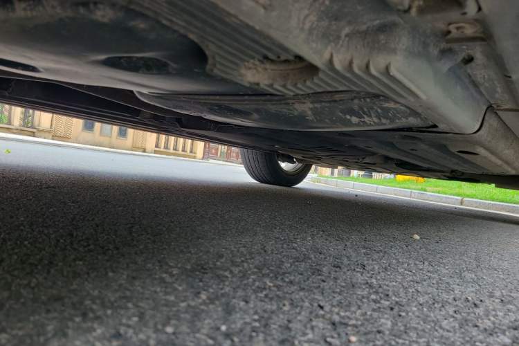 Used Porsche Macan 2022 Macan 2.0T Chassis Rear Right