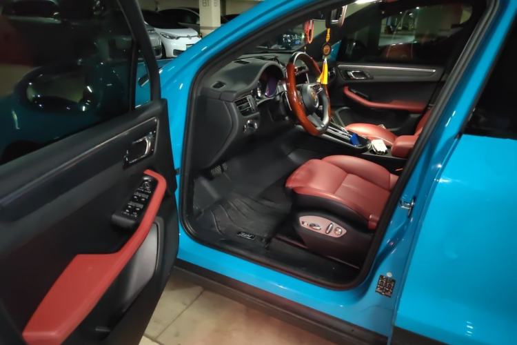 Used Porsche Macan 2022 Macan 2.0T Driver Seat