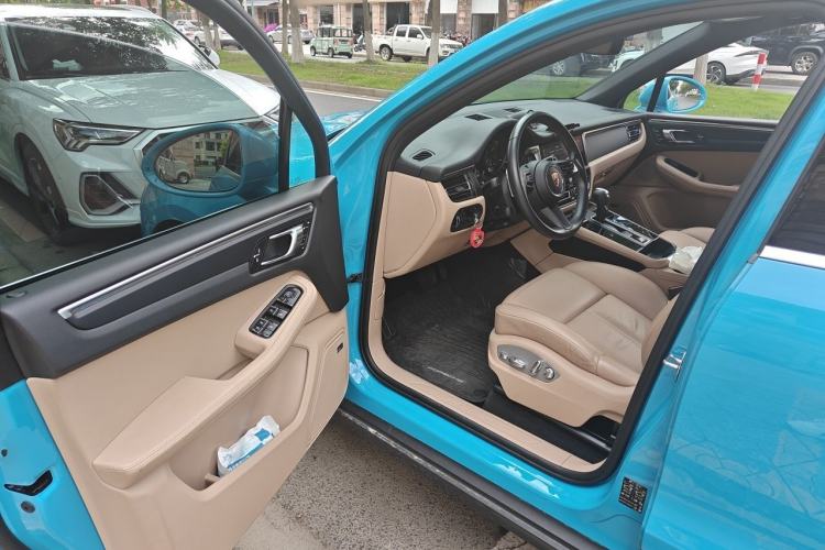 Used Porsche Macan 2022 Macan 2.0T Driver Seat