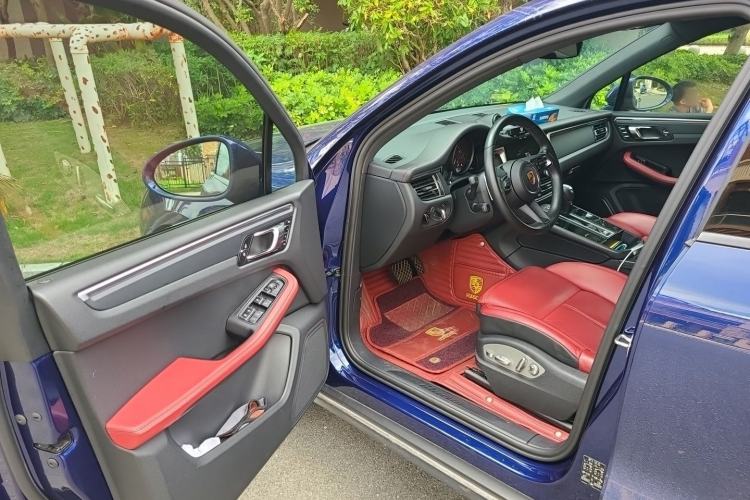 Used Porsche Macan 2022 Macan 2.0T Driver Seat