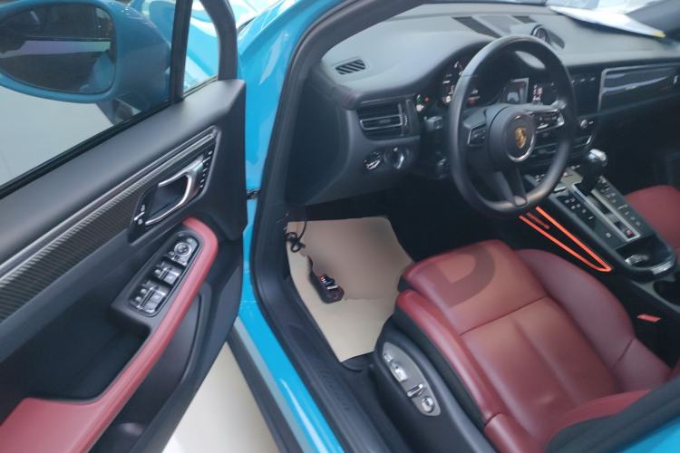 Used Porsche Macan 2022 Macan 2.0T Driver Seat