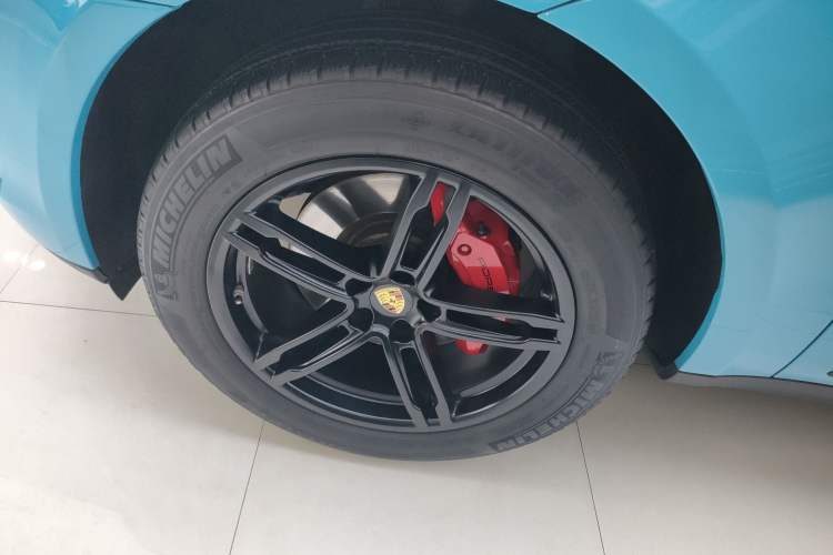 Used Porsche Macan 2022 Macan 2.0T Exterior 4