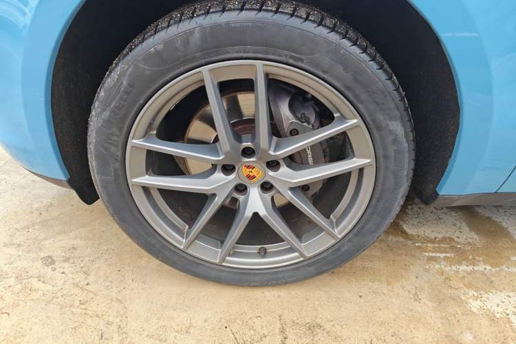 Used Porsche Macan 2022 Macan 2.0T Exterior 4