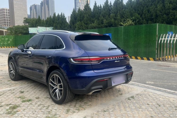 Used Porsche Macan 2022 Macan 2.0T Exterior 4