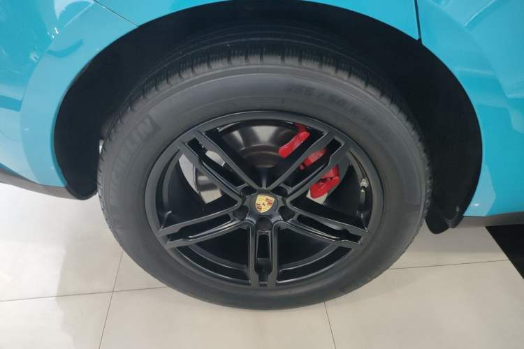 Used Porsche Macan 2022 Macan 2.0T Exterior 5