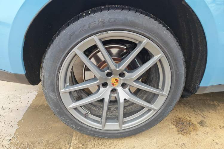 Used Porsche Macan 2022 Macan 2.0T Exterior 5