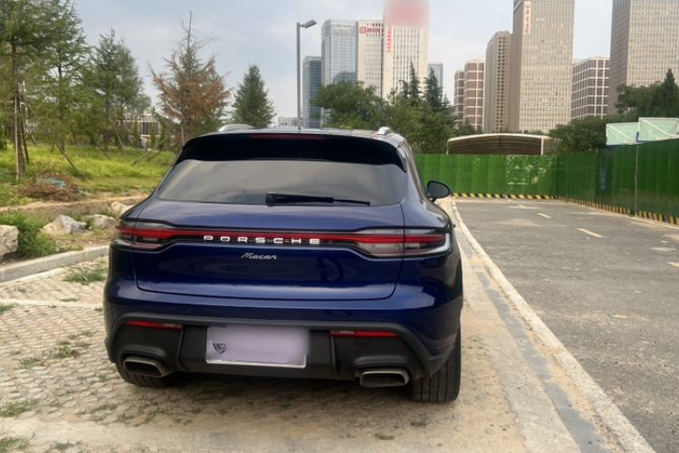Used Porsche Macan 2022 Macan 2.0T Exterior 5