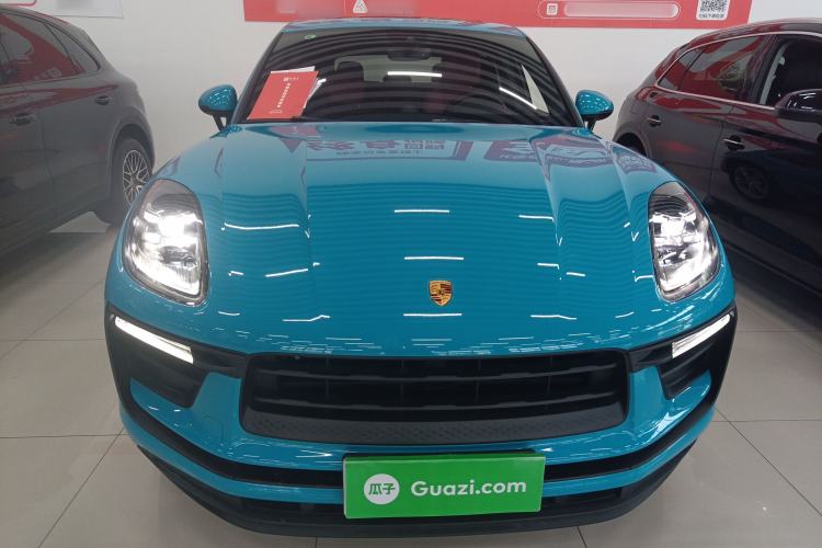Used Porsche Macan 2022 Macan 2.0T Front