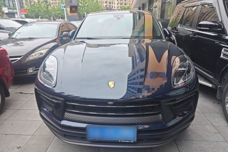 Used Porsche Macan 2022 Macan 2.0T Front