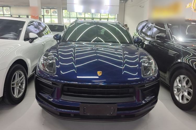 Used Porsche Macan 2022 Macan 2.0T Front