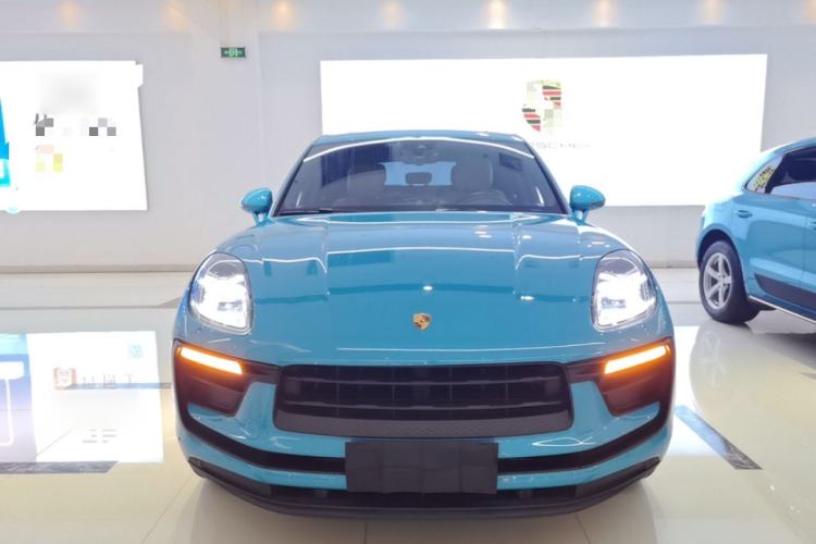 Used Porsche Macan 2022 Macan 2.0T Front