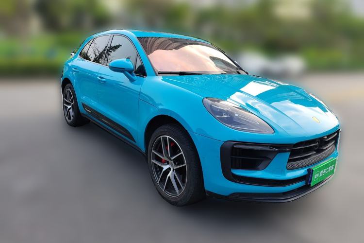 Used Porsche Macan 2022 Macan S 2.9T Front Right 45 Deg