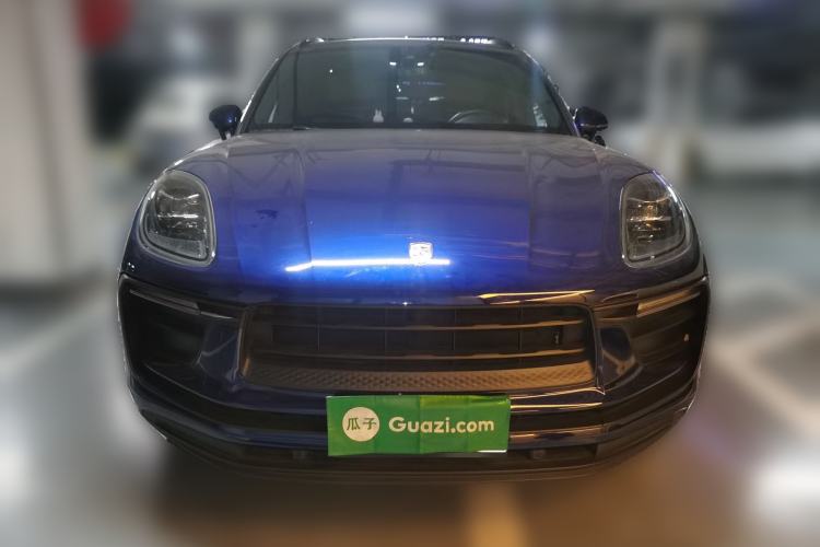 Used Porsche Macan 2022 Macan 2.0T Front