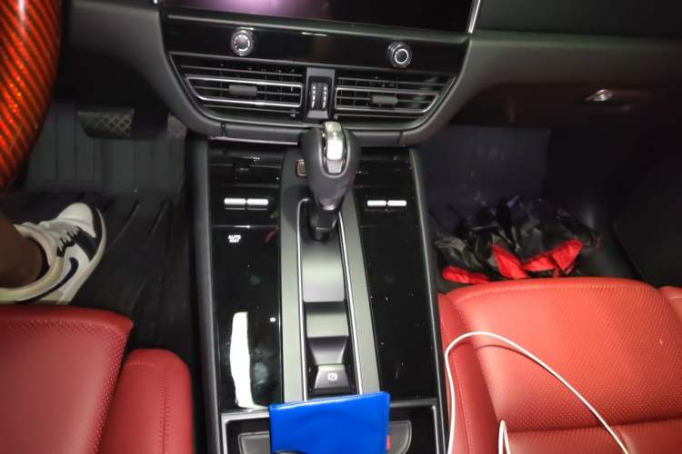 Used Porsche Macan 2022 Macan 2.0T Gear Lever