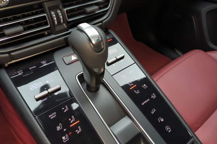 Used Porsche Macan 2022 Macan S 2.9T Gear Lever