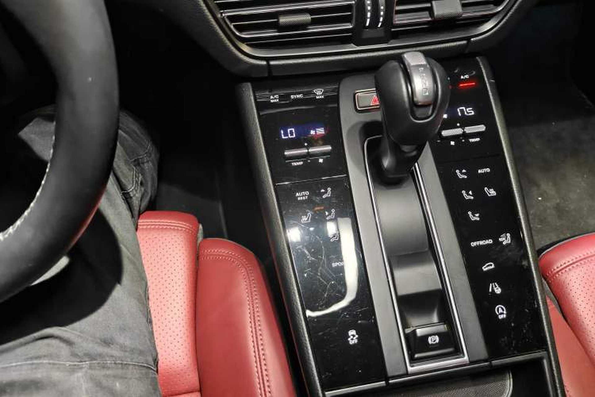 Used Porsche Macan 2022 Macan T 2.0T Gear Lever