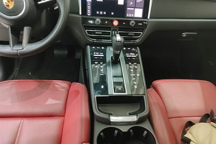 Used Porsche Macan 2022 Macan 2.0T Gear Lever